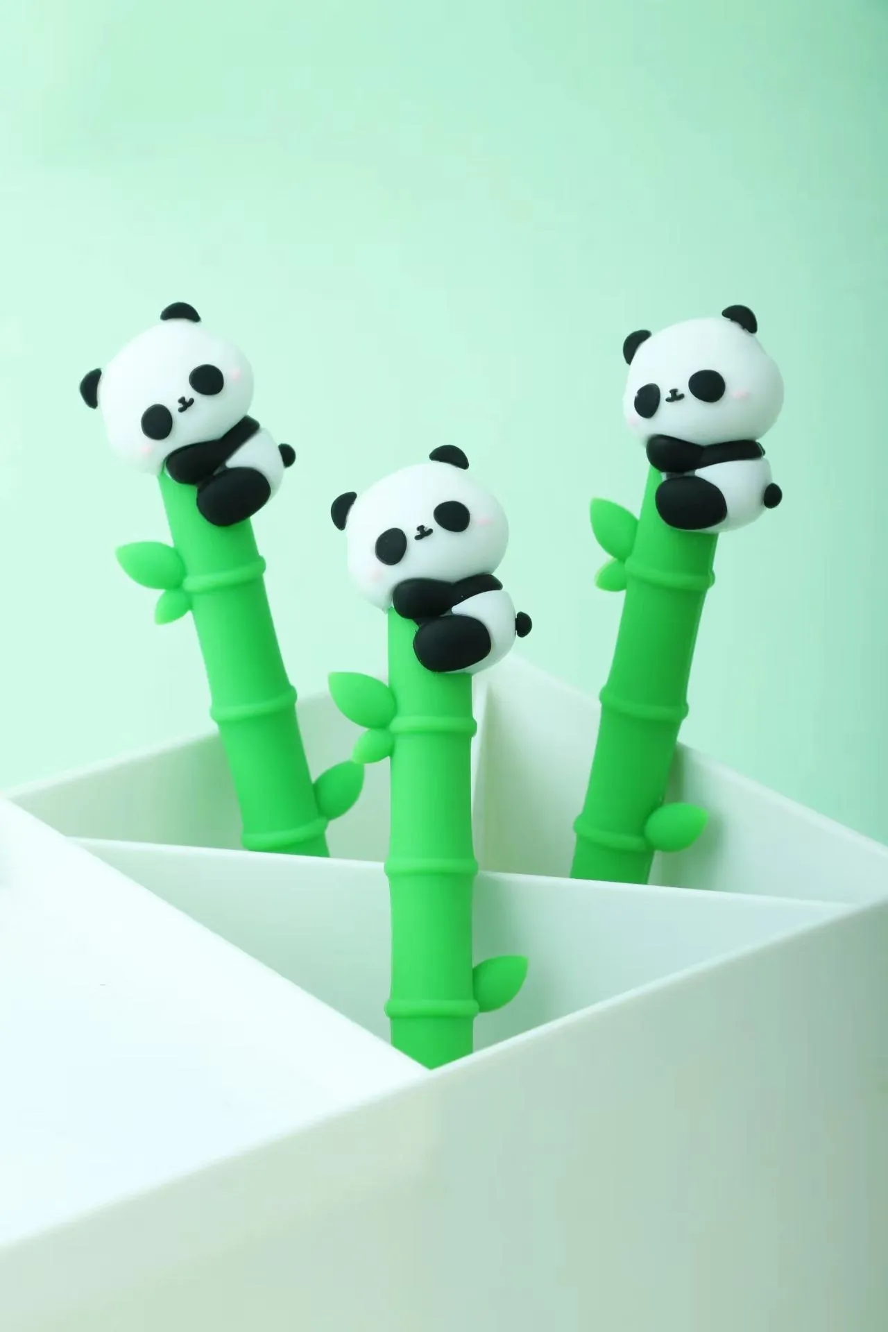 22477 PANDA BAMBOO GEL PEN-48