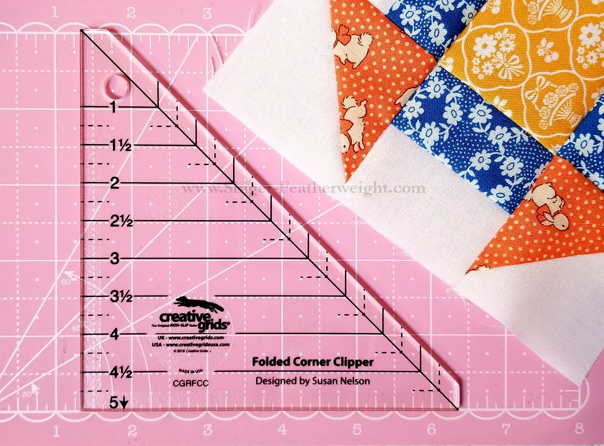 Folded Corner Clipper Ruler by Creative Grids - SMALL