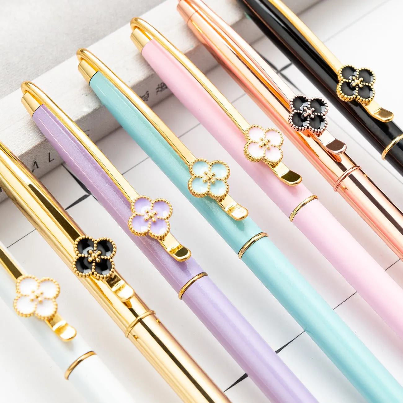Leaf Clover Flower Metal Body Premium Ball Point Pen