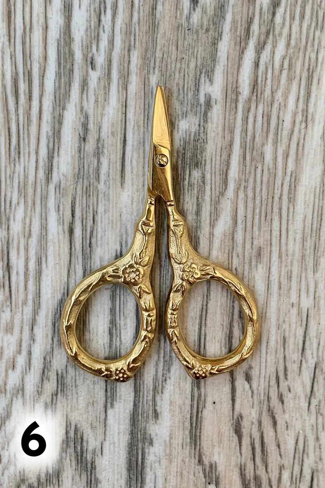 Scissors
