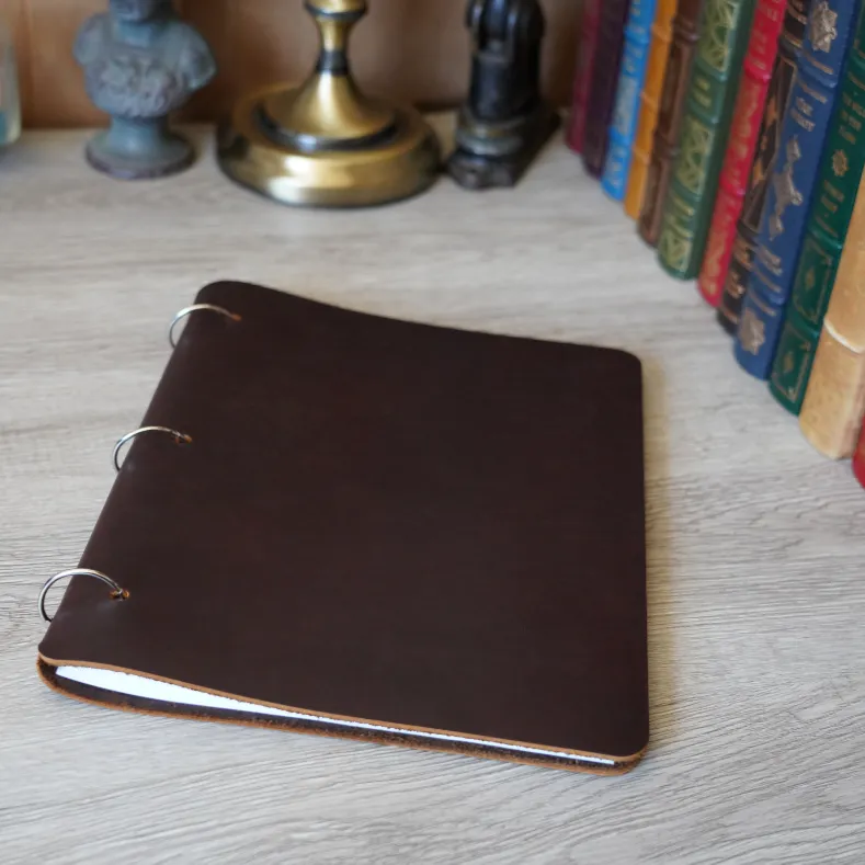 Slim Cut - Refillable Leather Binder